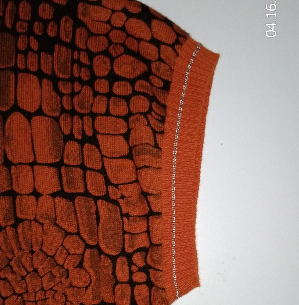 Talbots (?) sweater - NWOT - Picture 6 of 6